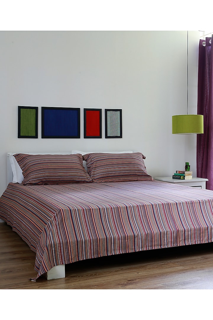 Faded Red Yarn-Dyed & Woven Bedsheet Set by Thoppia at Pernia's Pop Up Shop
