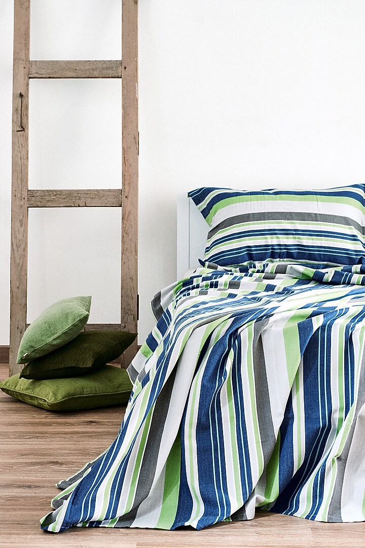 Cobalt Blue & Mint Yarn-Dyed & Woven Bedsheet Set by Thoppia at Pernia's Pop Up Shop