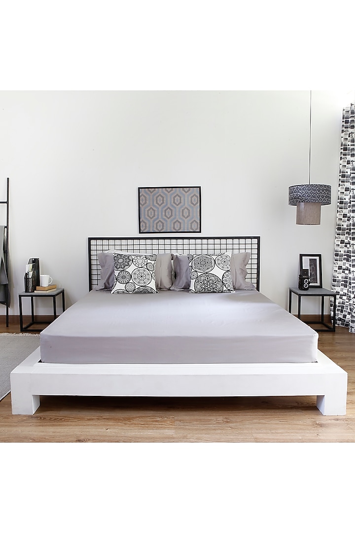 Grey Cotton Bedsheet Set by Thoppia