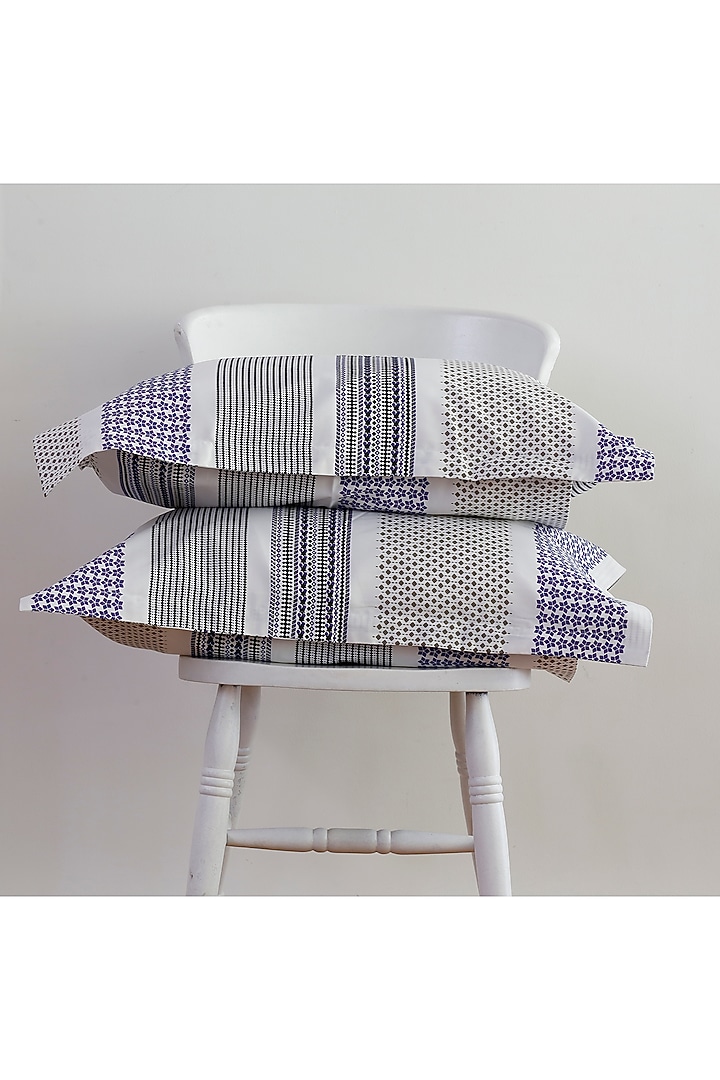 Opal Blue & White Printed Bedsheet Set by Thoppia at Pernia's Pop Up Shop