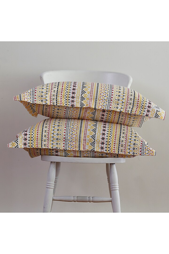 Light Yellow Printed Bedsheet Set by Thoppia at Pernia's Pop Up Shop