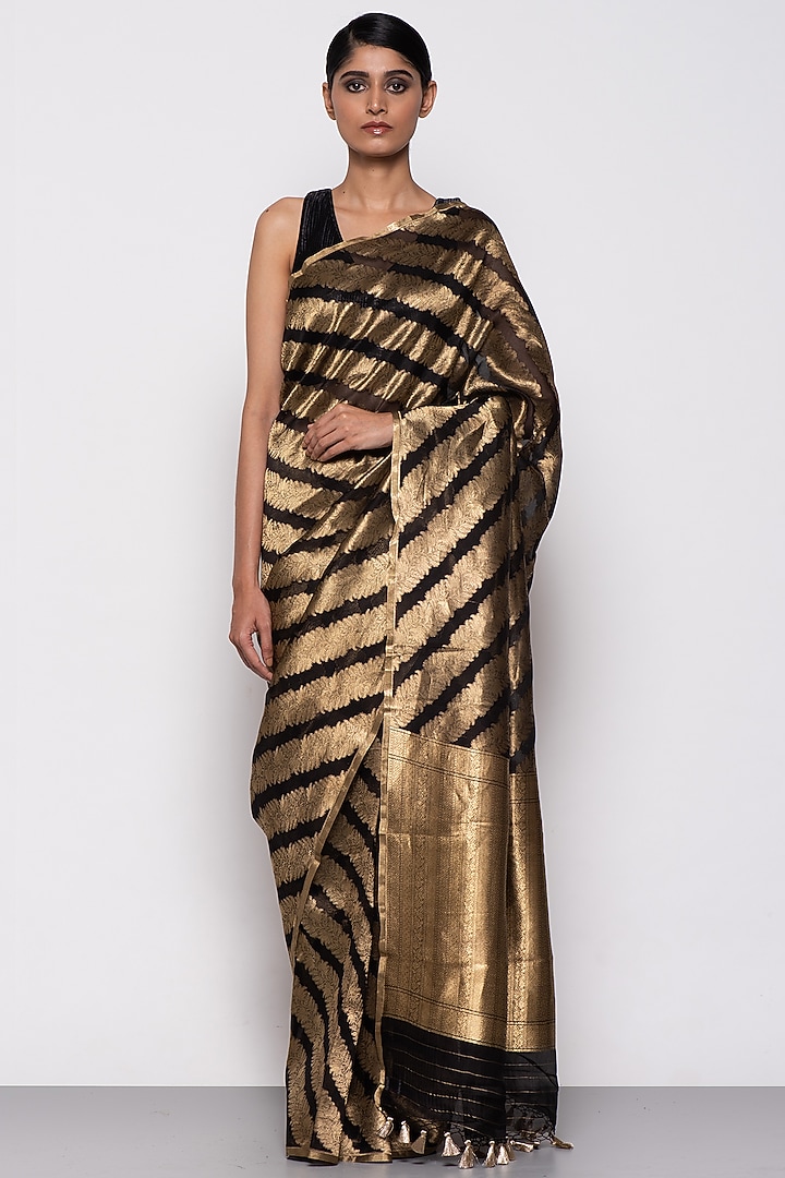Black & Gold Purple Tissue Organza Handwoven Festive Saree by THE WEAVES at Pernia's Pop Up Shop