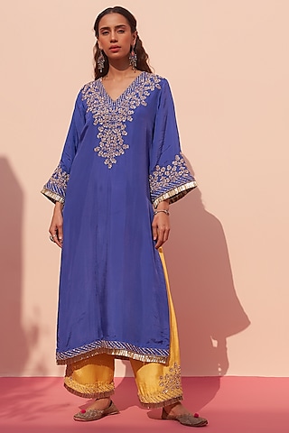 Blue Silk Zardosi Embroidered Choga Set by Angad Singh