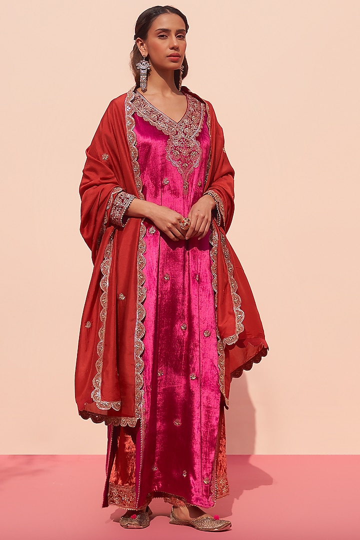 Rani Pink Velvet Embroidered Kurta Set by Angad Singh