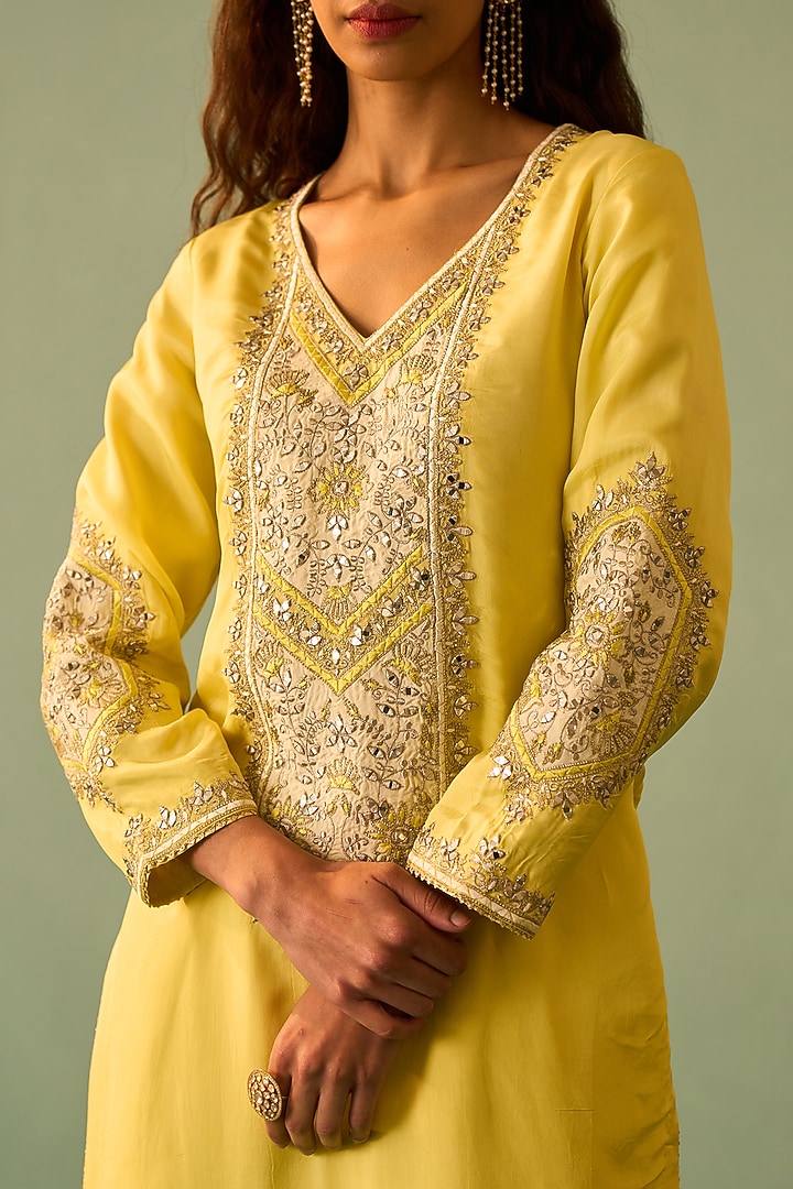 Yellow Silk Embroidered Kurta Set by Angad Singh at Pernia's Pop Up Shop