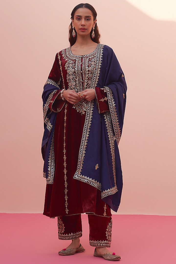 Maroon Velvet Embroidered Choga Set by Angad Singh