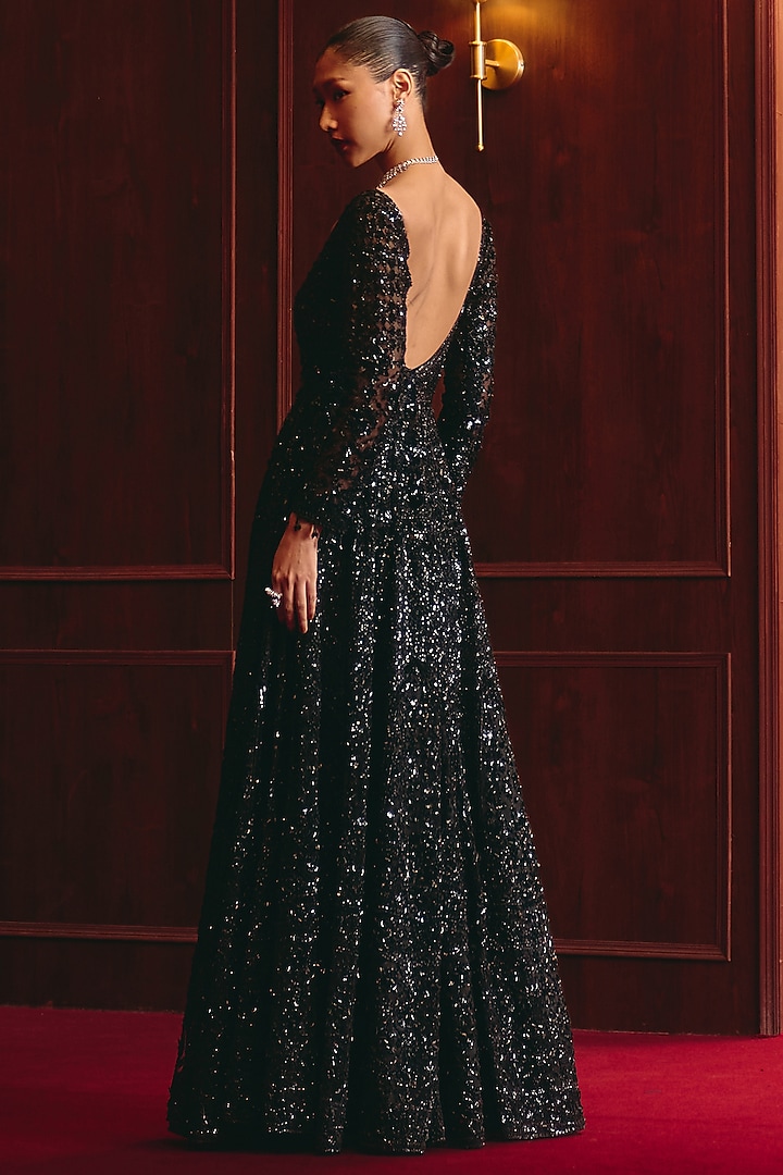 Jet Black Fluid Net Embroidered Bridal Gown by Angad Singh at Pernia's Pop Up Shop