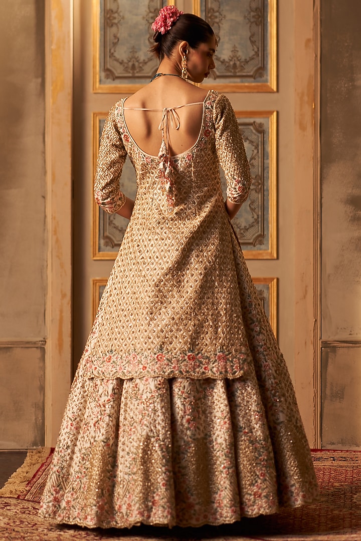 Blush Pink Raw Silk Embroidered Bridal Lehenga Set by Angad Singh at Pernia's Pop Up Shop