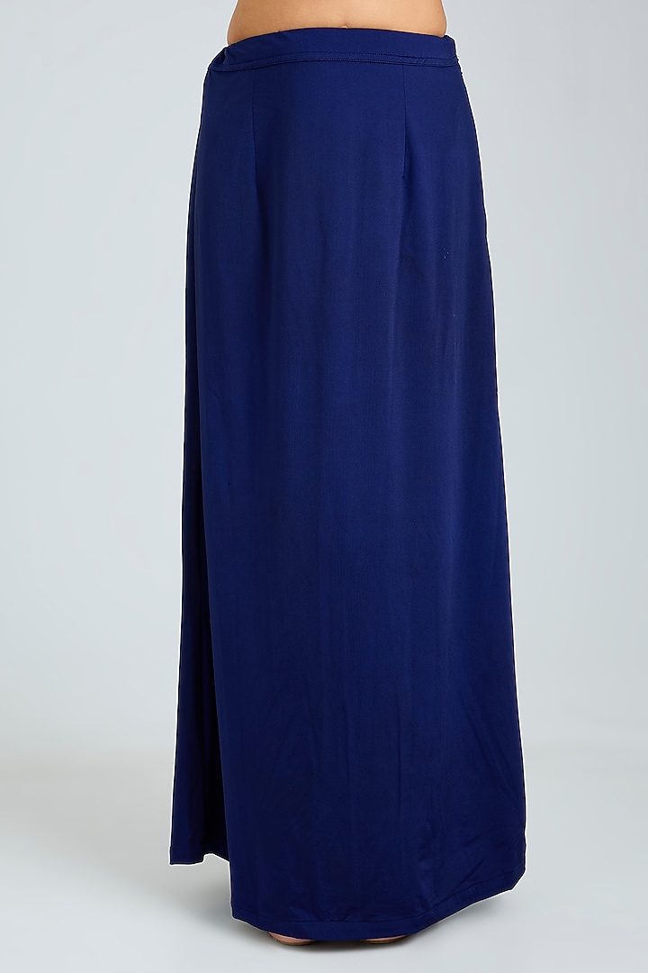 Royal Blue Crepe Embroidered Wedding Saree Set by Angad Singh at Pernia's Pop Up Shop