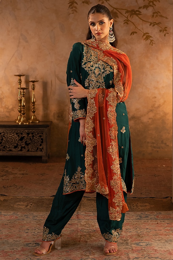 Bottle Green Silk Embroidered Kurta Set by Angad Singh at Pernia's Pop Up Shop