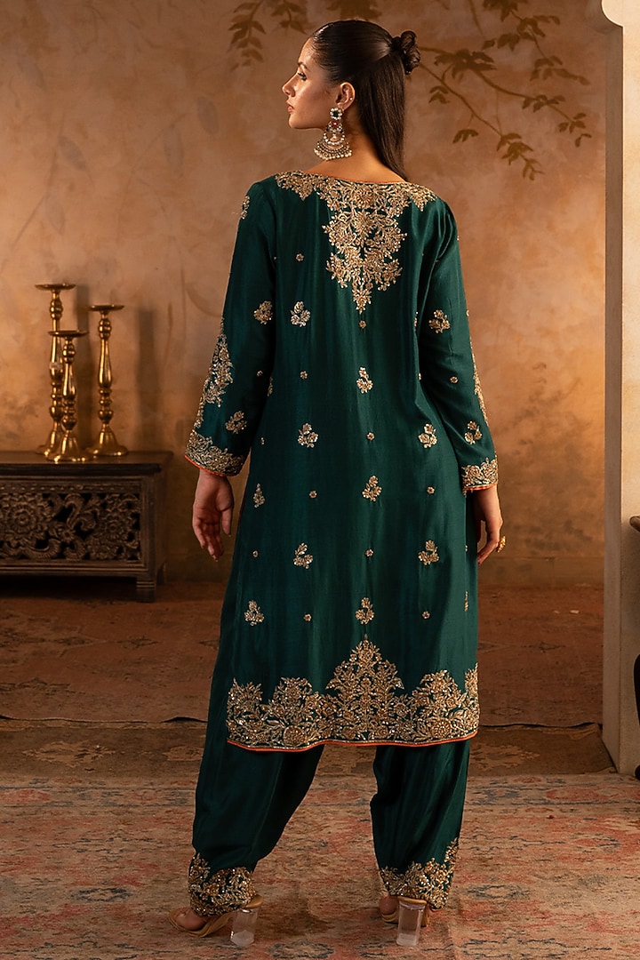 Bottle Green Silk Embroidered Kurta Set by Angad Singh at Pernia's Pop Up Shop