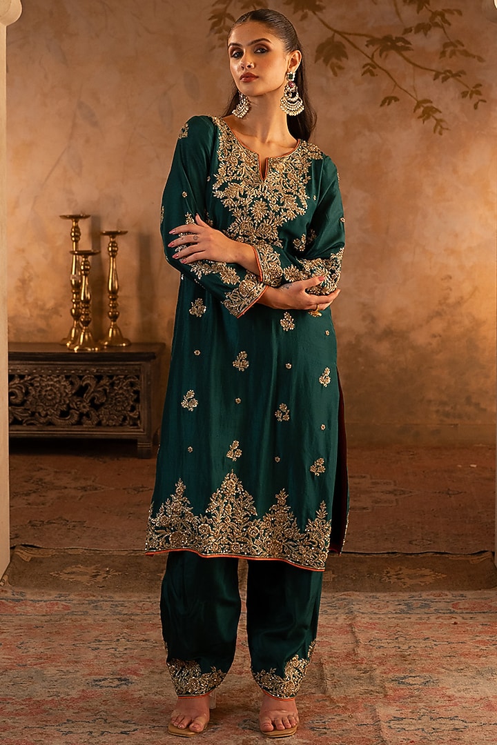 Bottle Green Silk Embroidered Kurta Set by Angad Singh at Pernia's Pop Up Shop