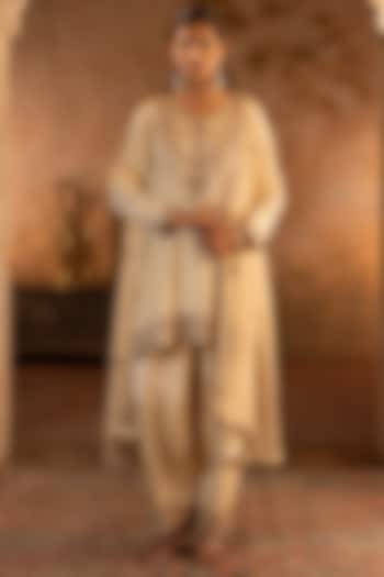 Golden Tissue Embroidered Kurta Set by Angad Singh at Pernia's Pop Up Shop