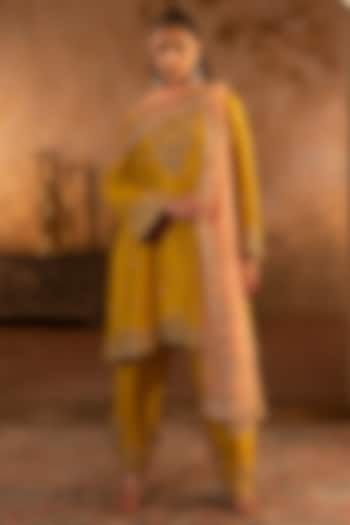 Mustard Silk Embroidered Kurta Set by Angad Singh at Pernia's Pop Up Shop