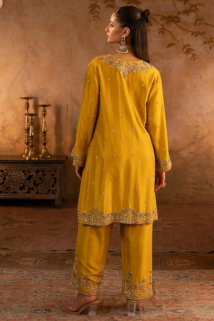 Mustard Silk Embroidered Kurta Set by Angad Singh at Pernia's Pop Up Shop
