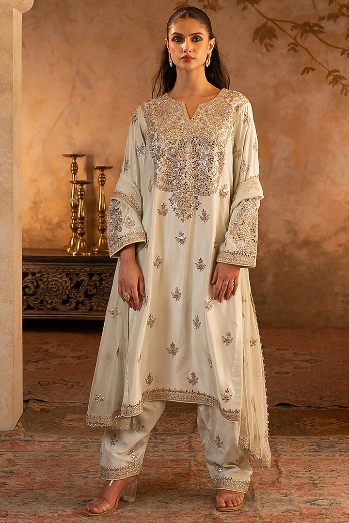 Pistachio Green Silk Embroidered Kurta Set by Angad Singh at Pernia's Pop Up Shop