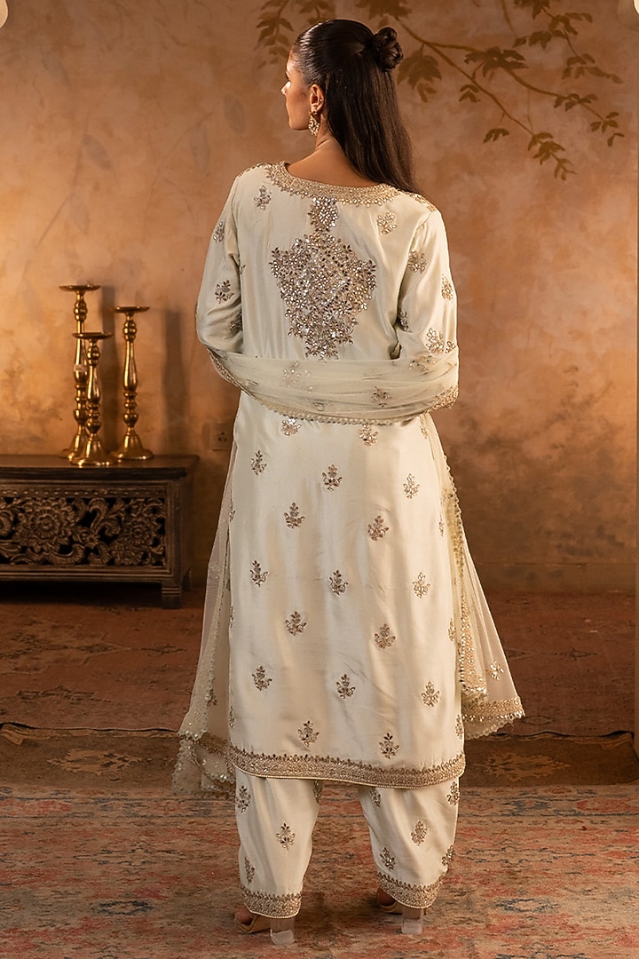 Pistachio Green Silk Embroidered Kurta Set by Angad Singh at Pernia's Pop Up Shop