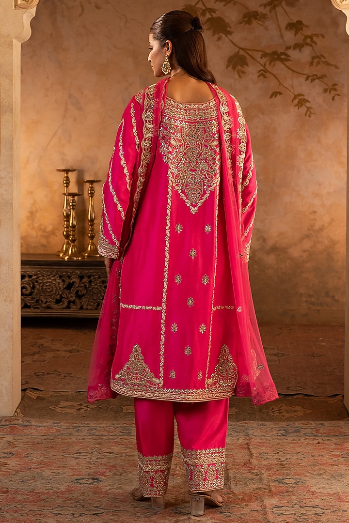 Fuchsia Pink Silk Embroidered Kurta Set by Angad Singh at Pernia's Pop Up Shop