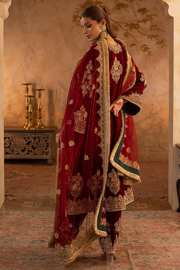 Maroon Velvet Embroidered Bridal Anarkali Set by Angad Singh at Pernia's Pop Up Shop