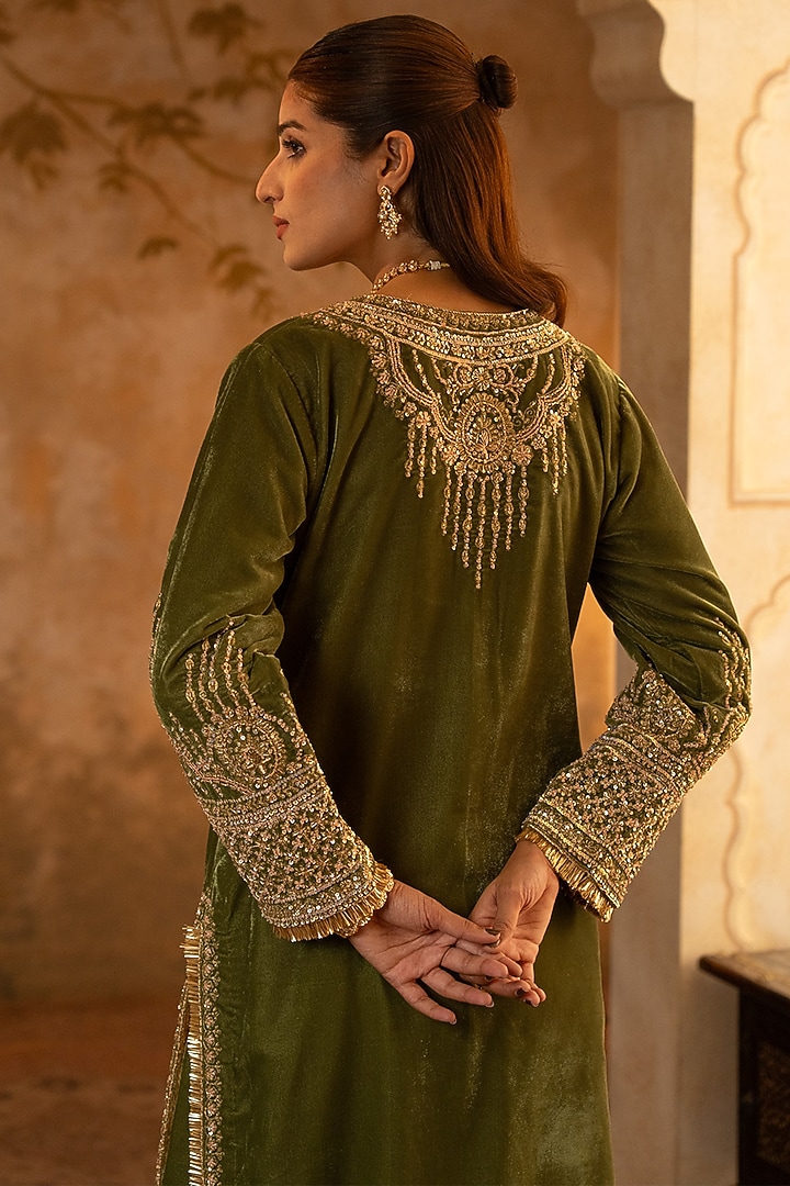 Olive Green Velvet Embroidered Kurta Set by Angad Singh at Pernia's Pop Up Shop