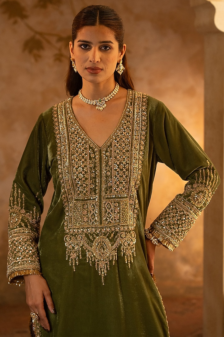 Olive Green Velvet Embroidered Kurta Set by Angad Singh at Pernia's Pop Up Shop