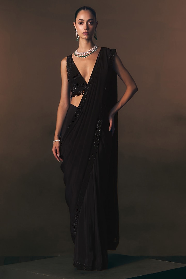 Sapphire Navy Crepe Embroidered Wedding Saree Set by Angad Singh at Pernia's Pop Up Shop
