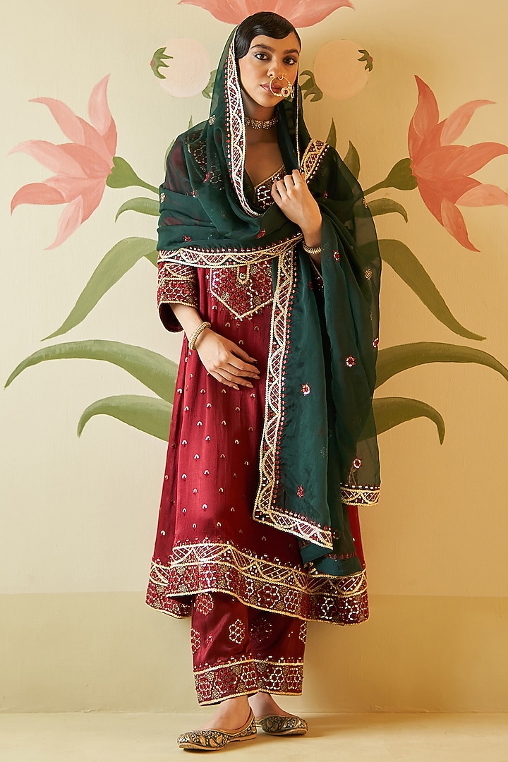 Maroon Satin Silk Zari Embroidered Choga Kurta Set by Angad Singh at Pernia's Pop Up Shop