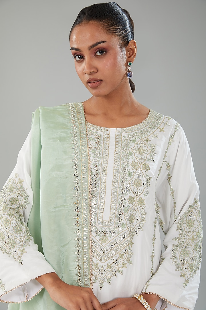 Ivory Silk Thread Embroidered Choga Kurta Set by Angad Singh at Pernia's Pop Up Shop
