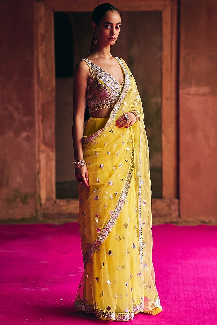 Yellow Net Mirror Embroidered Wedding Saree Set by Angad Singh at Pernia's Pop Up Shop