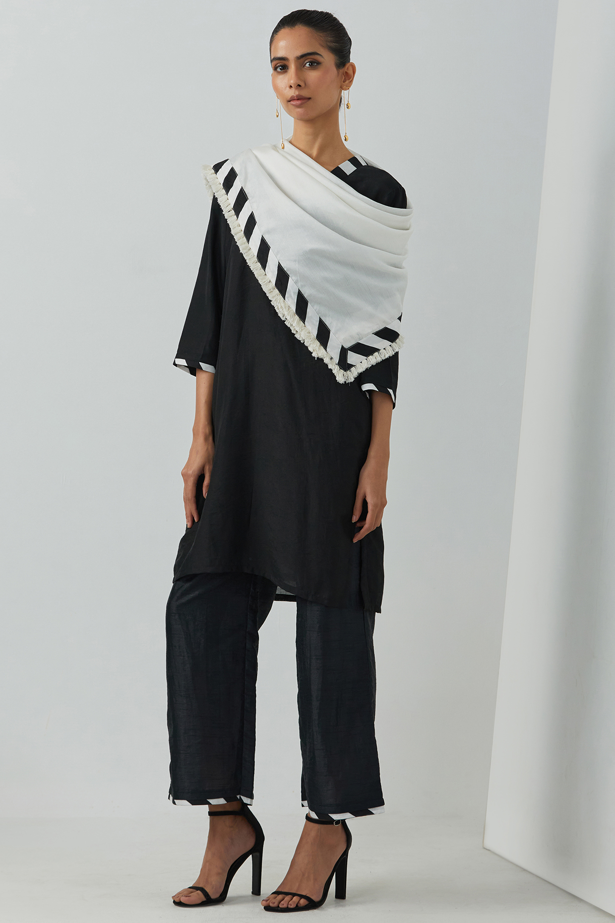 White Chanderi Scarf by TIC