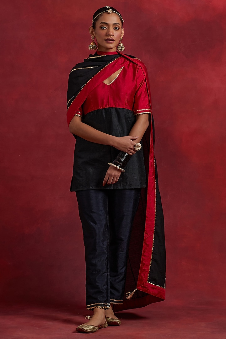 Red & Black Raw Silk Straight Kurta Set by The Indian Cause at Pernia's Pop Up Shop