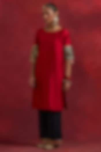 Red Raw Silk Gota Work Straight Kurta Set by TIC at Pernia's Pop Up Shop