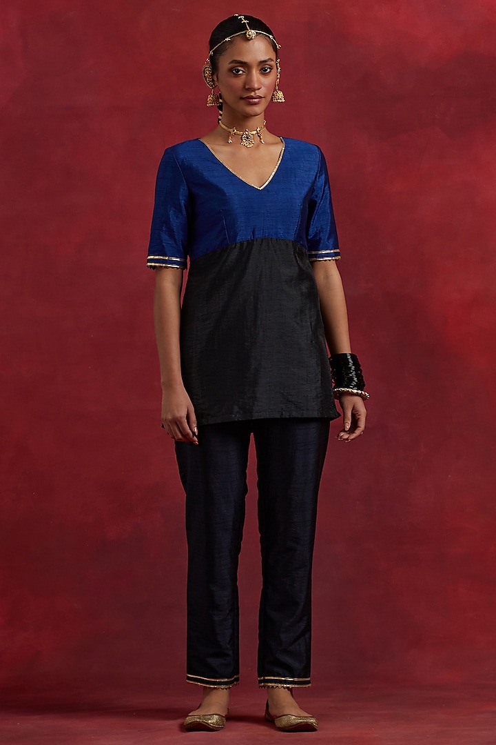 Blue & Black Raw Silk Straight Kurta Set by TIC at Pernia's Pop Up Shop