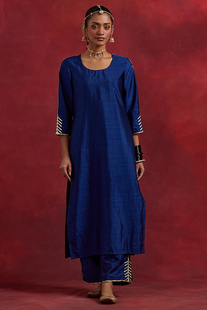 Blue & Black Raw Silk Color-Blocked Straight Kurta Set by TIC at Pernia's Pop Up Shop