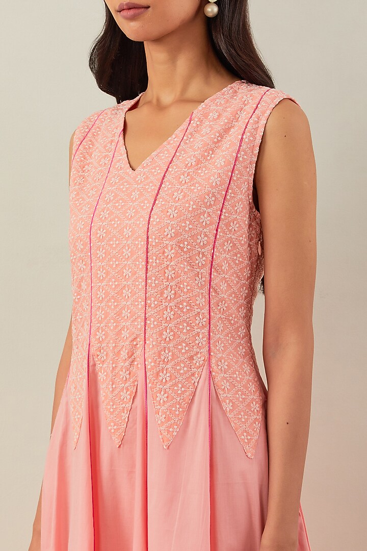 Peach Pure Cotton Embroidered Kurta Set by The Indian Cause at Pernia's Pop Up Shop