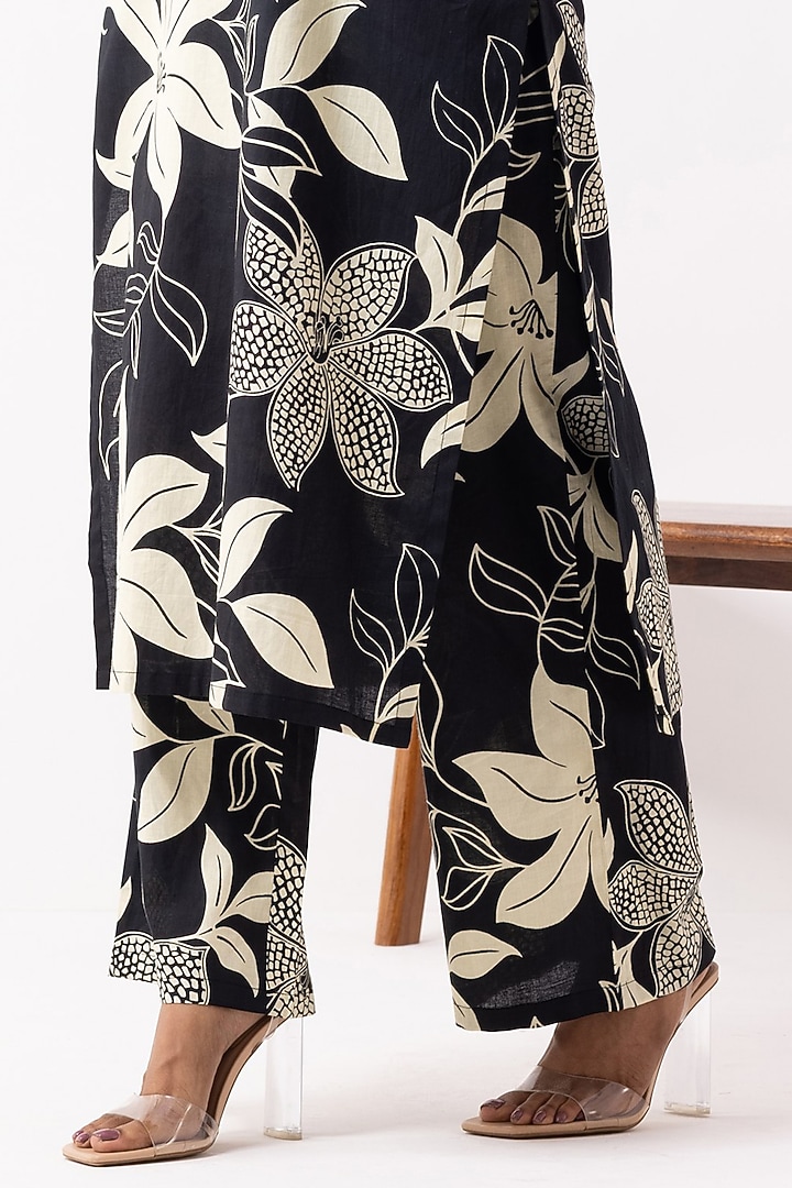 Black Cotton Block Printed Kurta Set by The Indian Cause at Pernia's Pop Up Shop