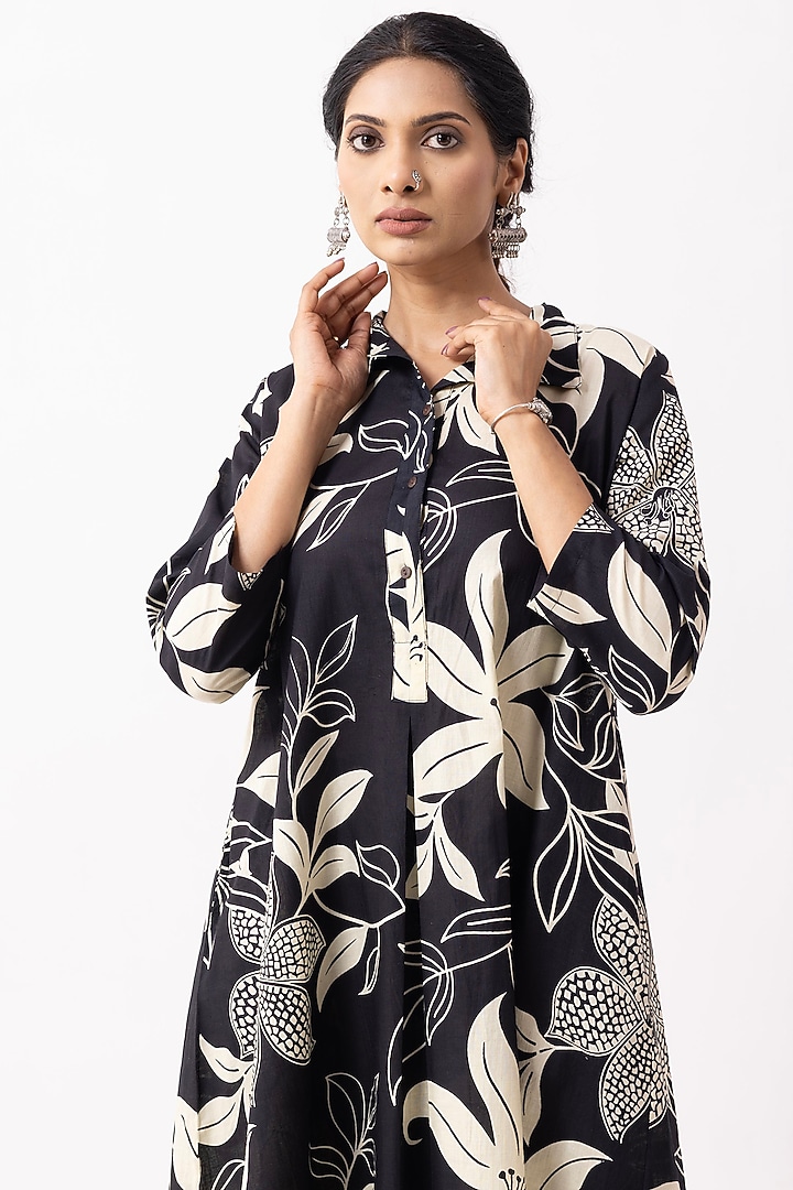 Black Cotton Block Printed A-Line Kurta Set by The Indian Cause at Pernia's Pop Up Shop
