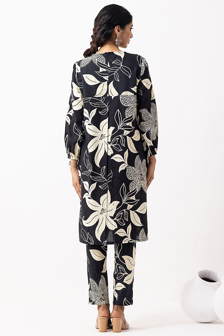 Black Soft Cotton Block Printed Kurta Set by The Indian Cause at Pernia's Pop Up Shop