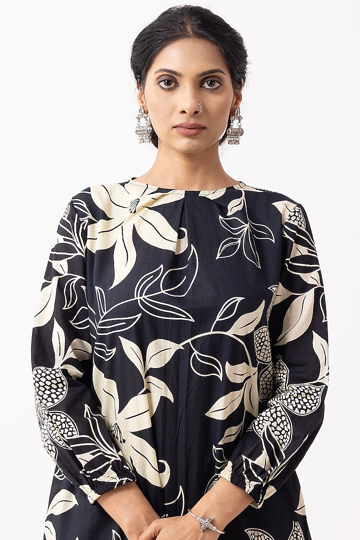Black Soft Cotton Block Printed Kurta Set by The Indian Cause at Pernia's Pop Up Shop
