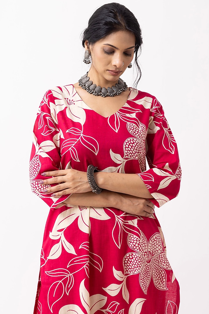 Crimson Red Cotton Block Printed Kurta Set by The Indian Cause at Pernia's Pop Up Shop