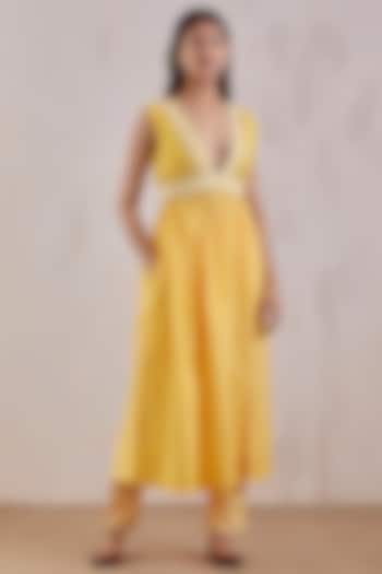 Cadmium Yellow Cotton Kurta Set by The Indian Cause at Pernia's Pop Up Shop