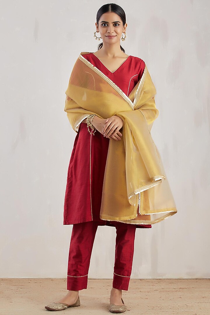Red Silk Dupion Kurta Set by The Indian Cause at Pernia's Pop Up Shop
