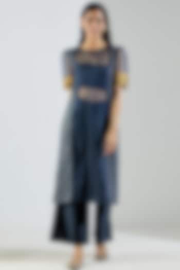 Dark Grey Chanderi & Organza Kurta Set by The Indian Cause at Pernia's Pop Up Shop