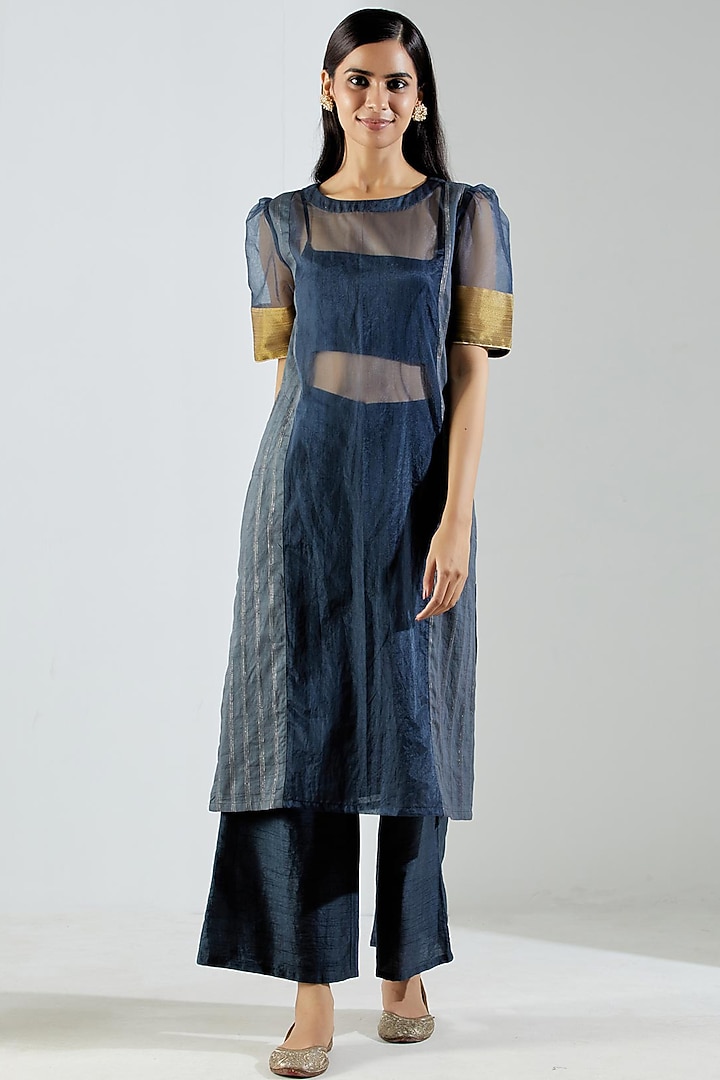 Dark Grey Chanderi & Organza Kurta Set by The Indian Cause at Pernia's Pop Up Shop