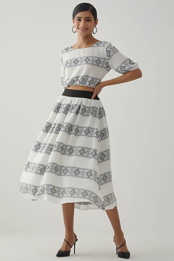 White & Black Cotton Jacquard Skirt by TIC