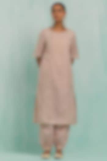 Pale Pink Slub Cotton Embroidered Kurta Set by The Indian Cause at Pernia's Pop Up Shop