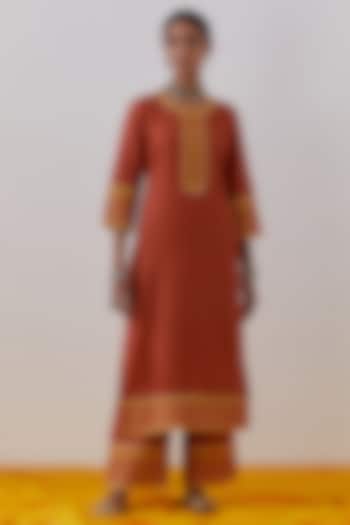 Rust Slub Cotton Hand Block Printed & Gota Kurta Set by The Indian Cause at Pernia's Pop Up Shop