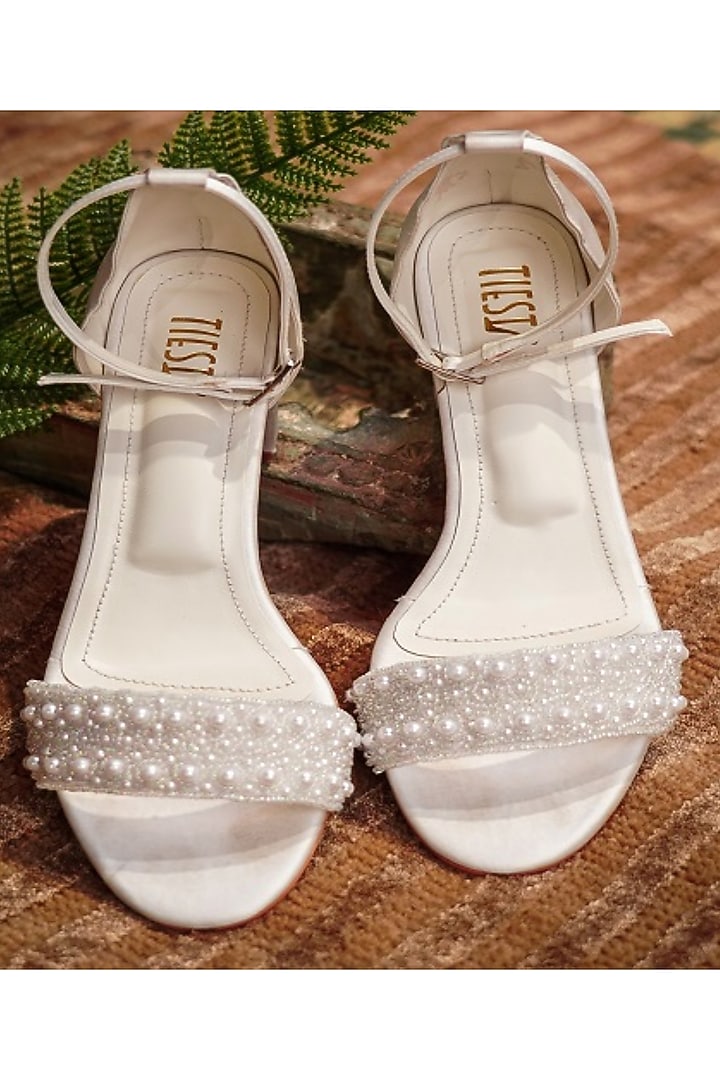 White Faux Leather Hand Embroidered Block Heels by TIESTA at Pernia's Pop Up Shop