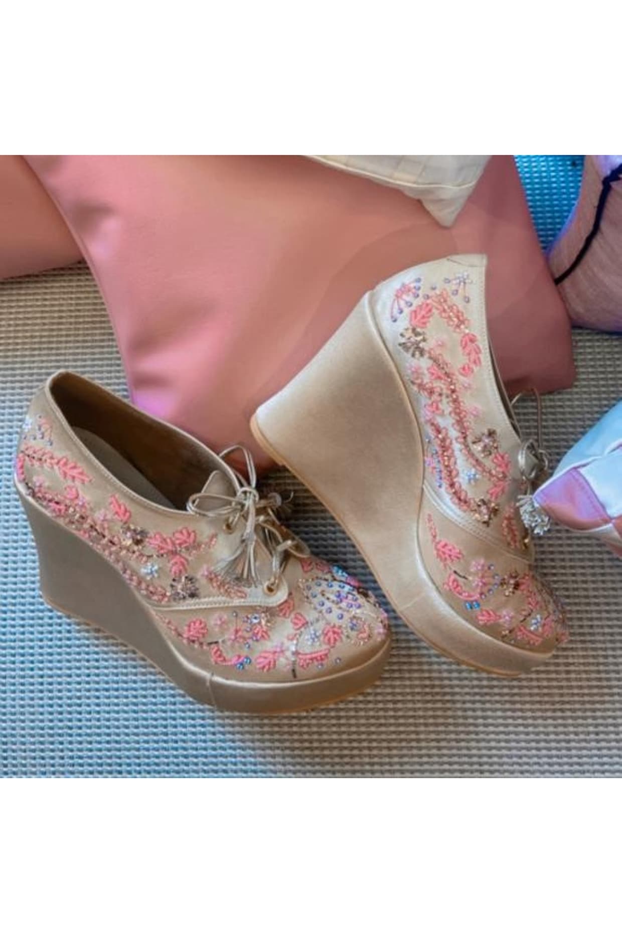 Pink discount sneaker wedges