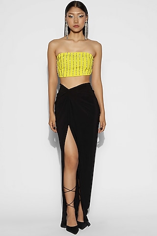 Black Slit Skirt Set by Tisharth By Shivani